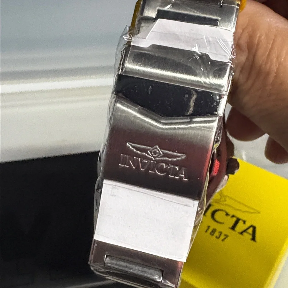 Invicta Speedway Men's Watch - 41mm, Steel nwt in box